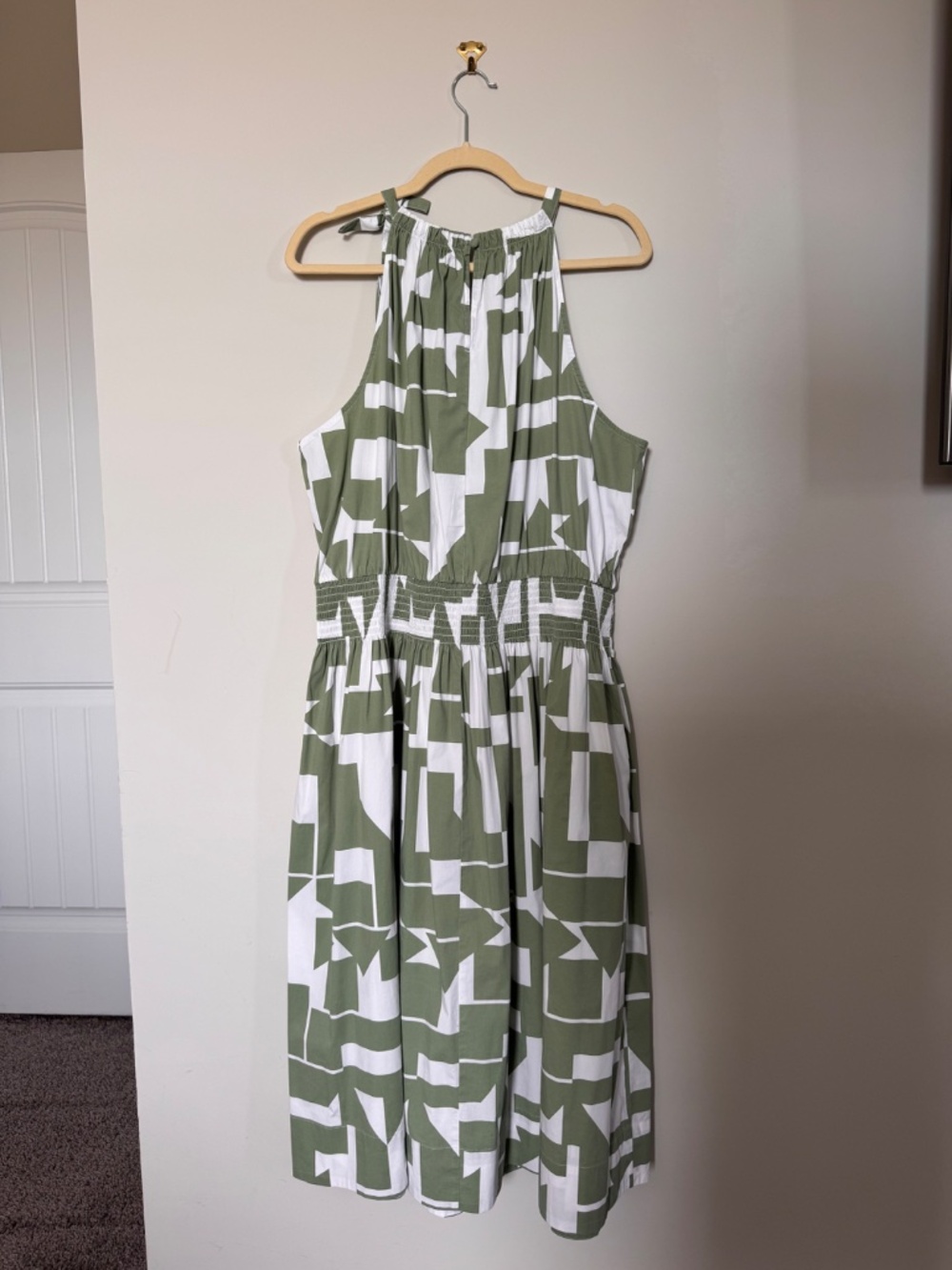Lane Bryant Green and White Geometric Dress, Size 22/24 - Picture 2 of 6